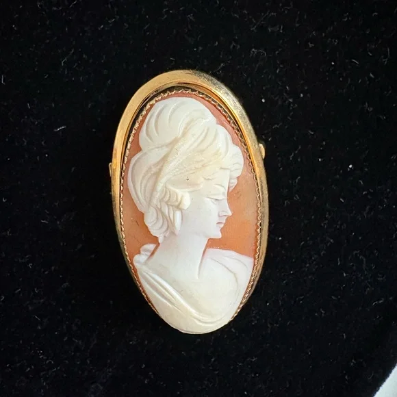 Vintage Catamore 12 Carat Gold Filled Cameo - Picture 7 of 8